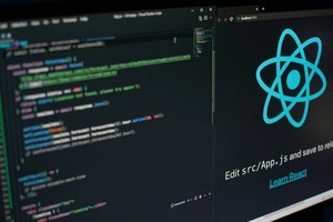 Un écran d'ordinateur affichant du code.